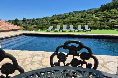 Image de Maison de vacances 'Quinta Do Limite - Casa Do Camponês' avec vue sur la montagne et climatisation