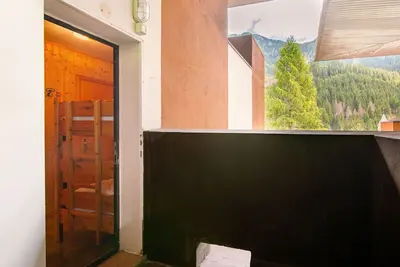 Image de Joli appartement pour 4 personnes avec Tv et balcon