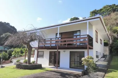 Image de Relax at the beach with waterholes, boat ramps and stunning bush walks!