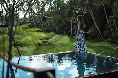 Image de Luxe Designer Villa with Amazing Jungle View