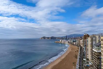 Image de Las Arenas sea front apartments