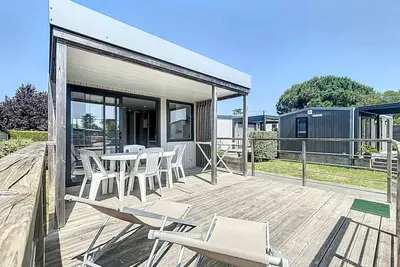 Image de Mobil-Home Confort 4 Pers, à 200m Plage, Terrasse, Piscine Chauffée, Parking, Wi-Fi Gratuit