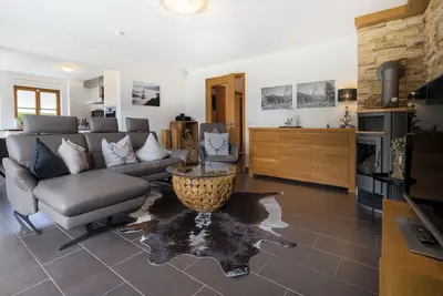 Image de Exclusive 5-star apartment with unlimited free summer mountain lifts