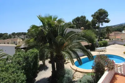 Image de Villa à Moraira avec piscine privée, proche plage, commerces et restaurants pour 6 personnes