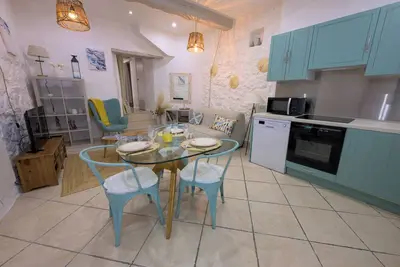 Image de Appartement 2p au cœur du village de Valbonne