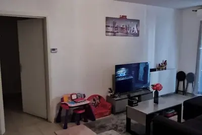 Appartement T3 Spacieux avec Balcon Proche Centre Ville