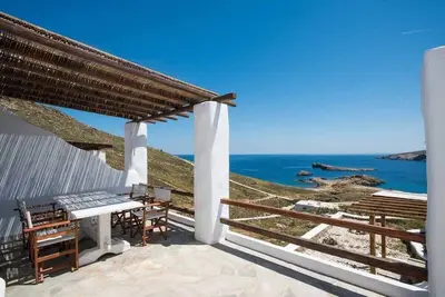 Image de Amazing Views At Agios Sostis Beach In Mykonos