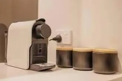 Image de Cashel Grandeur - Luxurious 4-Bedroom Home