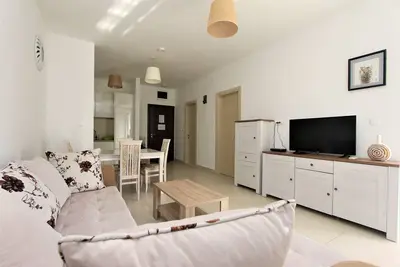 Image de 4 stars 1 bedroom apartment Morinj D4