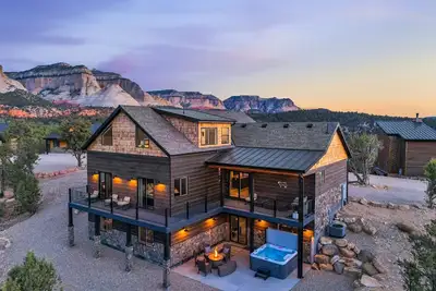 Image de Sandstone Pointe: Luxe Zion and Bryce