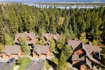 Image de Beautiful 2 Br Townhome  with Private Hot Tub