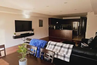 Image de luxury 4-bedroom Mississauga home