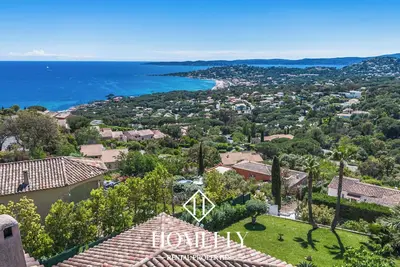 Image de Villa Avec Piscine et vue mer Sainte Maxime