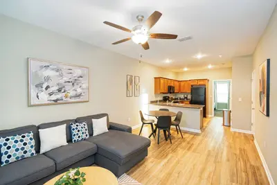 Image de Relaxing 3bd 3bath Tallahassee Condo