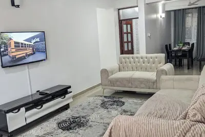 Image de A beautiful apartment at the center of Dar es salaam City