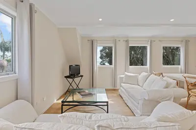 Image de Amour de la mer - Army Bay Studio Apartment
