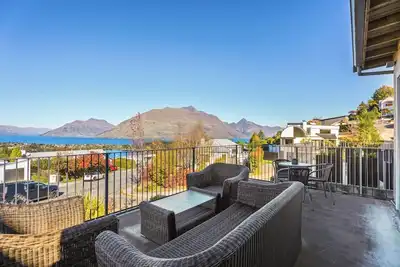Image de Gorgeous Views - Queenstown Private Townhouse