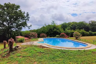 Image de Cambes la Douce - Maison de vacances à la campagne