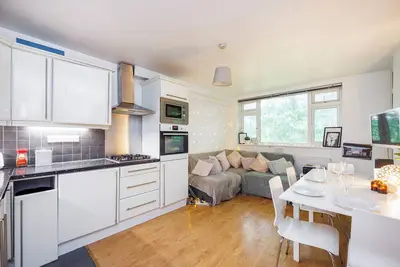 Image de Stylish 4-Bed pad in trendy Clerkenwell w/ balcony and walking distance to tube