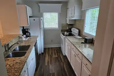 Image de Great Family Fun! Something For All! Sun-Surf! Near Historical Williamsburg!