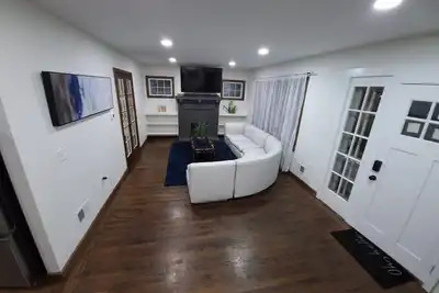 Image de Historic 5 bedroom home, Oversized yd, min away fr Nyc, Ewr, Penn Stn, Nj Pac