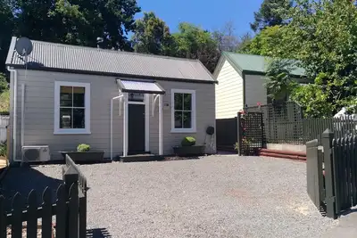 Image de Charming cottage central to all beautiful Napier has to offer. Pet Friendly 😀