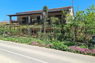 Image de Studio apartment 2325/109882 (Istria - Kanfanar), 15000m from the beach