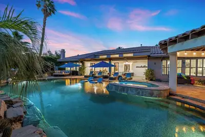 'Cabana Palms' A half acre desert oasis