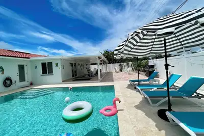 Image de Madeira Beach Retreat With Heated Pool.
