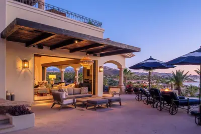 Image de Breathtaking Villa w/ Chef, Butler, & Steps From Swimmable Beach in Del Mar