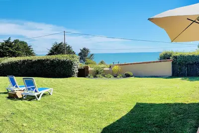 Image de Maison Familiale au Calme vue mer - Villa Rose