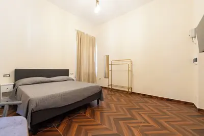 Image de Keullaudianpaoli, nel Cuore del Vomero per un Esperienza da Vivere