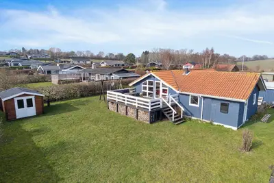 Image de Summer house with sauna near Følle Strand.