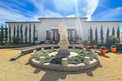 Image de Blaxland's Cottage - Uniquely perfect, historic cottage! - Historic 2 bedroom cottage on vineyard