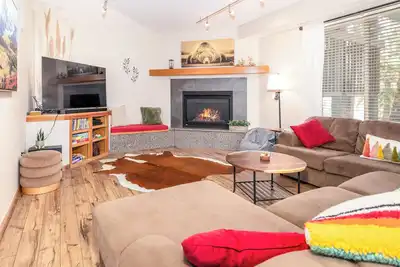 Image de Great Location. Spacious Condo. Pool and Hot Tubs.