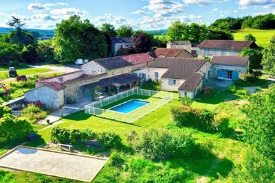 Image de Enorme Domaine avec Piscine, Cinéma, Salle de Réception, Boulodrome et +