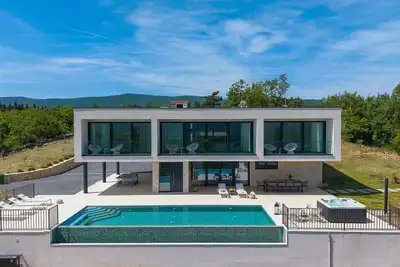 Image de New! Villa Hillside Gem 49, 5sqm Heated pool with hydromassage, Whirlpool, Media room with Ps4, 4 en-suite bedrooms, 8 people