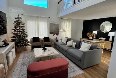 Image de Business Traveler's Haven near Intel & New Albany Tech Hubs.