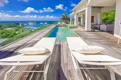 Image de Villa Louna, vue panoramique, piscine, 3 chambres