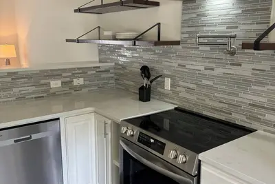 Image de Beautiful 4\/bed\/2bath home away from home getaway Sleeps up to eight guest