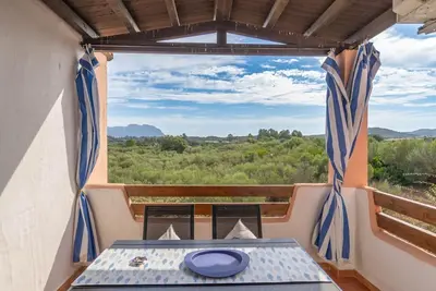 Image de Le Voilier 28: Apartment with Balcony and View of Tavolara Island