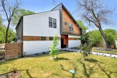 Image de East Austin Haven