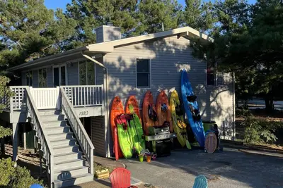 Image de Pet friendly, Broadkill Beach rental with a large screened in area and open deck!