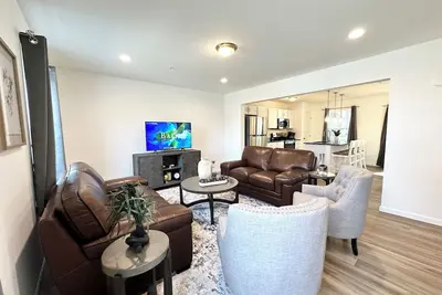 Image de New Luxurious Townhome in Reading, Near Lancaster, and Philadelphia