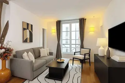 Image de Appartement Paris 6ème: Jardin du Luxembourg & Ascenseur