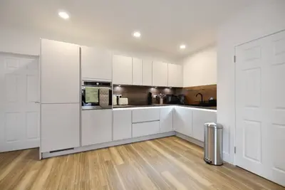 Image de Troon Portland Apt A