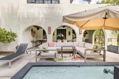 Image de New! Country Club Villa, Heated Pool w/ Hot Tub