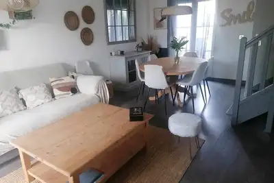 Image de Maison très bien agencée proche plage du débarque et commerces