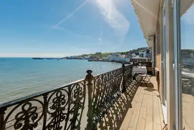 Image de Seaspray, Swanage. Sleeps 5 & Baby
