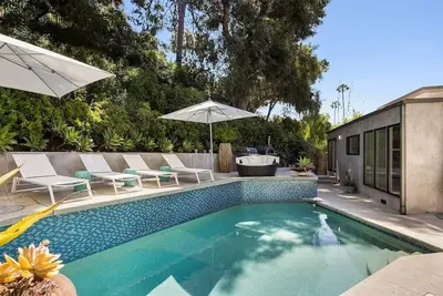 Image de Beverly Hills Canyon Villa by Stay Awhile Villas